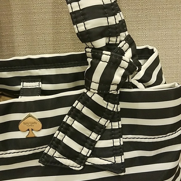 NWOT Kate Spade striped tote - Picture 3 of 6